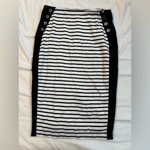 White House black market pencil skirt